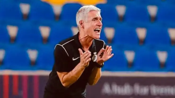 Al-Nassr se queda sin entrenador_ Luis Castro deja el equipo de Cristiano Ronaldo; esto se sabe.jpg