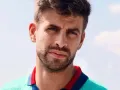 Pique jersey Barcelona.jpg