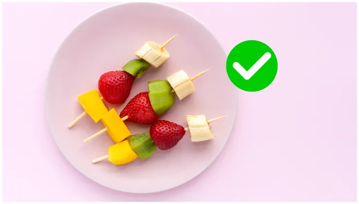 recetas brocheta de fruta para niños