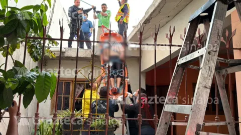 Hombre recibe descarga eléctrica en la colonia Álamos Uno, en Los Mochis