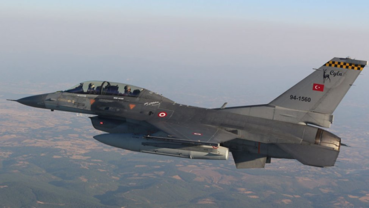 Avión de la Fuerza Aérea de Turquía se estrelló tras perder contacto en Balikesir; el piloto murió