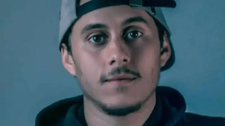 Tyrone González conocido como Canserbero