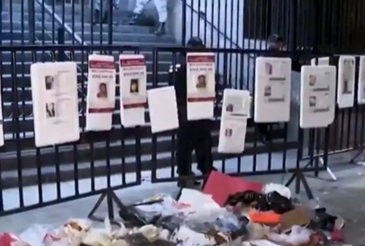 Madres Buscadoras plantón Secretaría Gobernación Noche de accidentes e incendios CDMX.