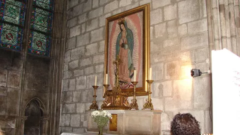 Sin daños altar a la Virgen de Guadalupe por incendio en catedral de Notre Dame