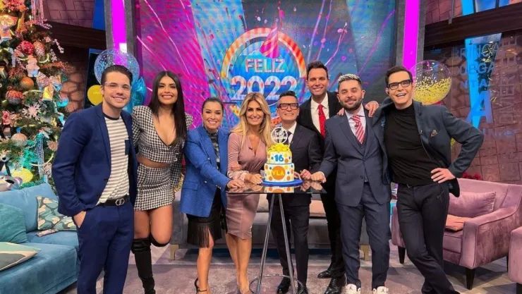 Festejamos 16 años de VLA con las mejores FOTOS de nuestros conductores.