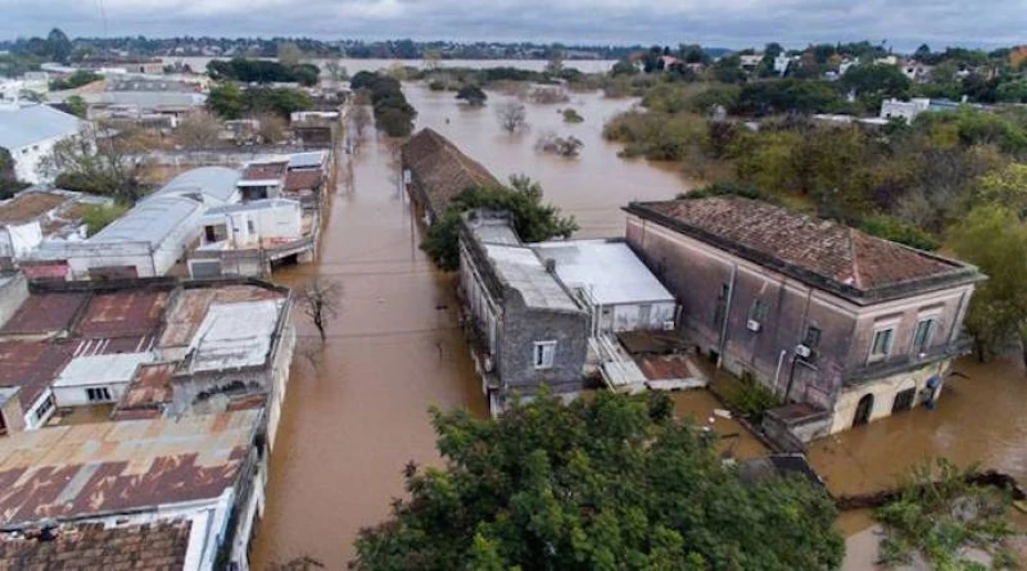 Inundaciones en ciudad de Salto