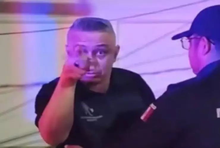 Destituyen al director de la Policía Auxiliar de Cancún por ser captado en estado inconveniente y amenazando a periodista| VIDEO