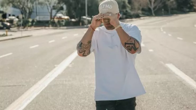 ¡Tragedia! Famoso influencer muere por agresión armada durante un asalto