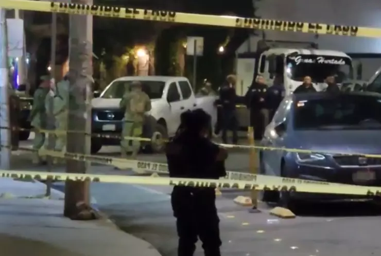 Zona acordonada en Querétaro por masacre en bar