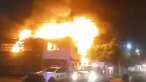 Incendio en colonia La Carmona León, Guanajuato