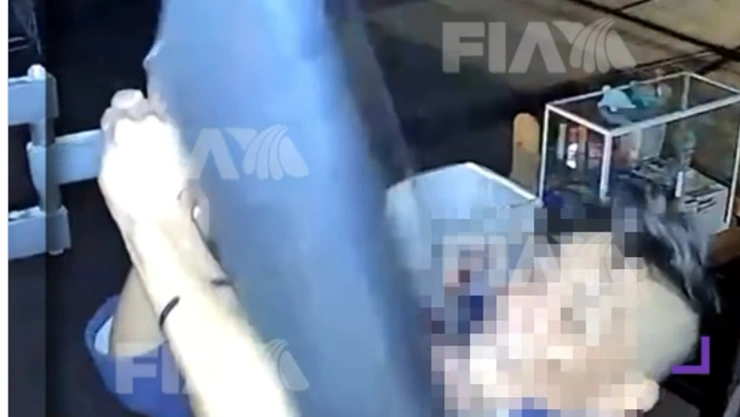 Momento exacto del robo en autolavado de la colonia Prados Agua Azul