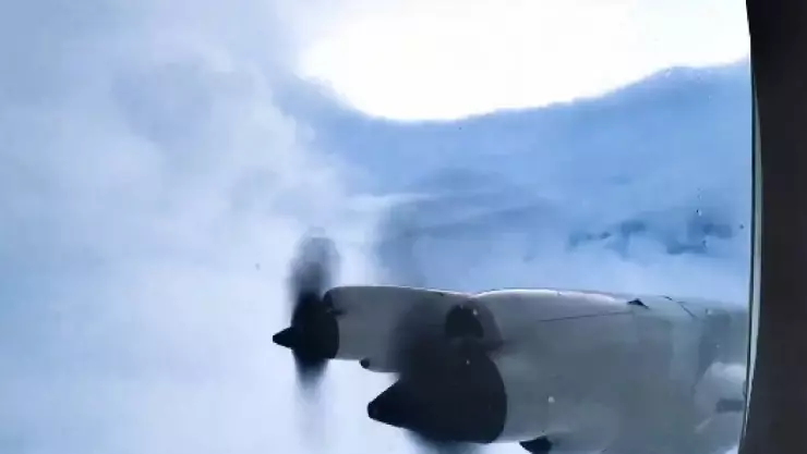 ¡Monstruoso! Así se ve el OJO del huracán Beryl de categoría 4 desde satélite