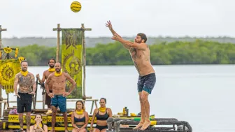 Pablo hace berrinche durante juego en Survivor México 2025.