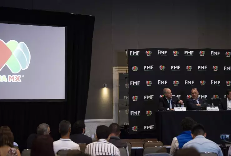 Destituyen funcionarios del INAI por extorsion a FMF