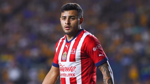 Lesión de Alexis Vega acabó con la carrera de Marco van Basten