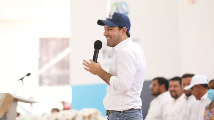 Mauricio Vila se baja de las elecciones 2024; no irá por la presidencia