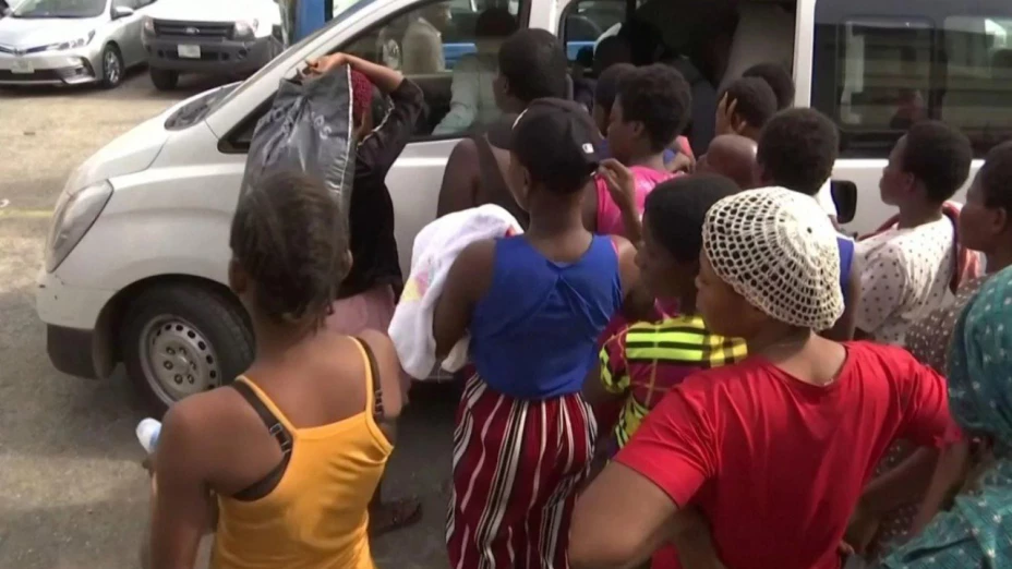 Rescatan a mujeres en Nigeria de “Fábrica de bebés”