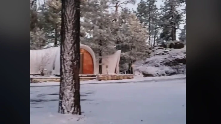 Captan nueva nevada en la Sierra de San Pedro Mártir, hoy 12 de marzo de 2025