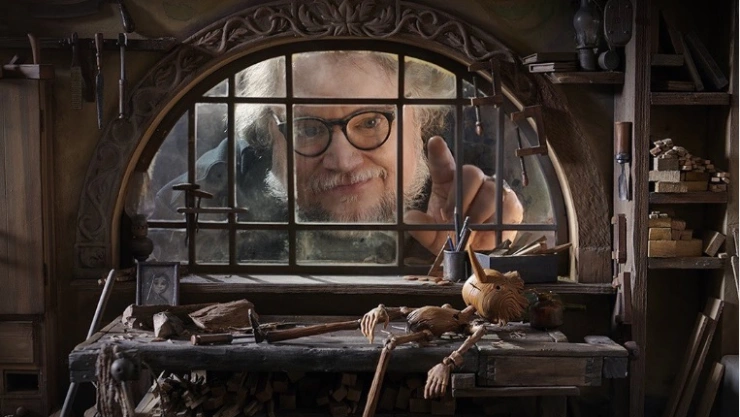 del toro.jpg