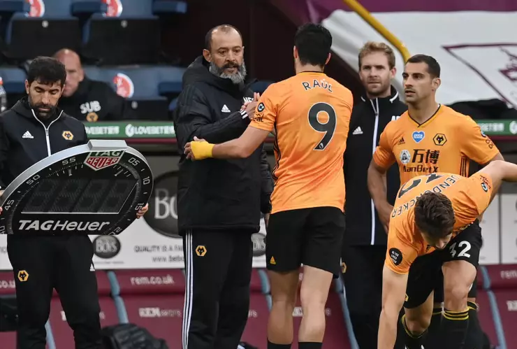 Juventus busca a Raúl Jiménez con todo y entrenador