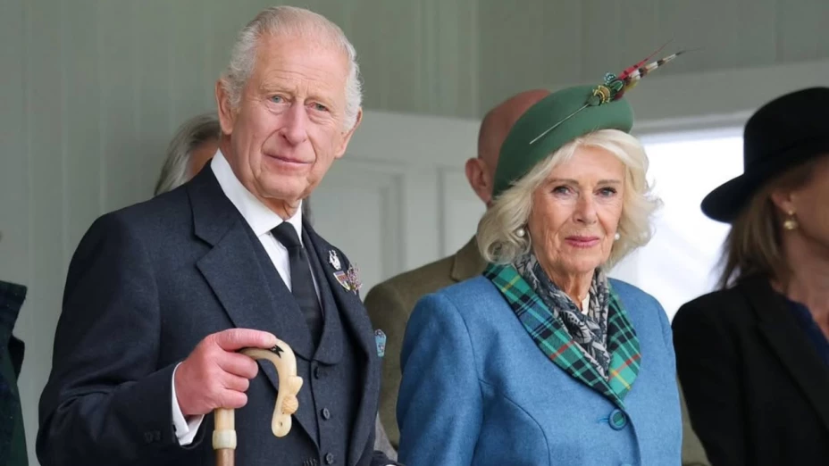 ¿Qué sucedería con Camila si el rey Carlos III fallece?