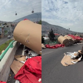 rollos de papel de tráiler.