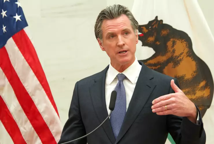 El gobernador de California, Gavin Newsom