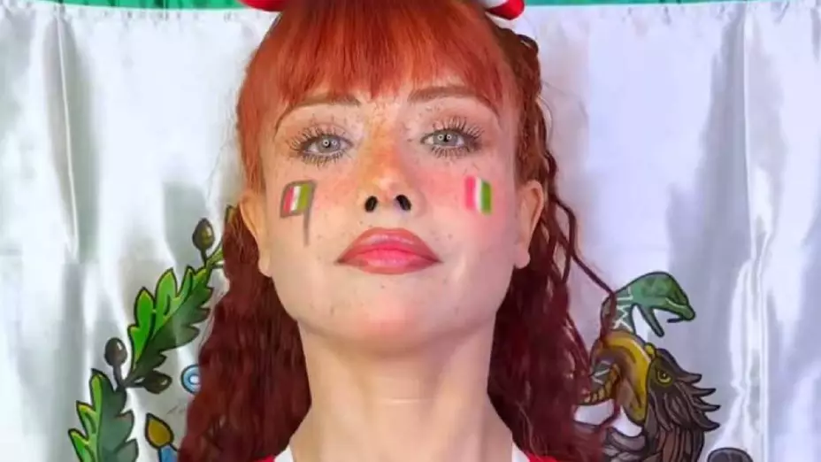 Bella Dueñas en X_ ¿Por qué la influencer es tendencia y por qué se dice que estaba poseída