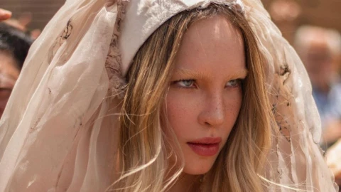 ¿SATÁNICA? Aseguran que Belinda planea burlarse de la religión católica en su siguiente video