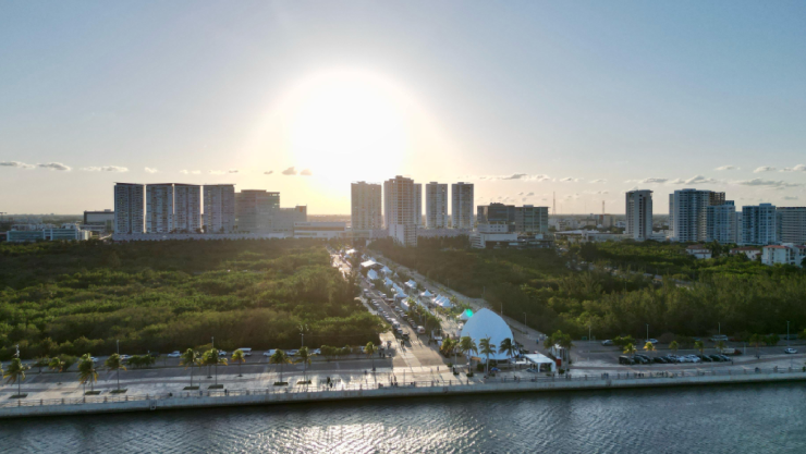 ¡Fiesta por sus 55 años! Inauguran el Cancún World Fest Nuuch 2025.jpg