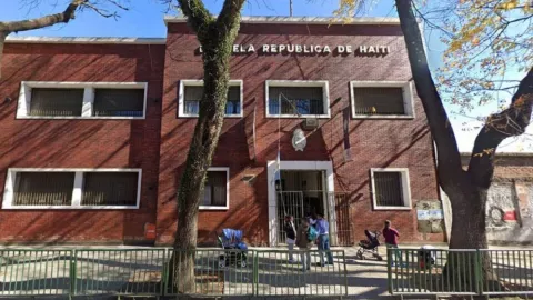 Niña de 11 años se desvanece en escuela y muere por desnutrición.