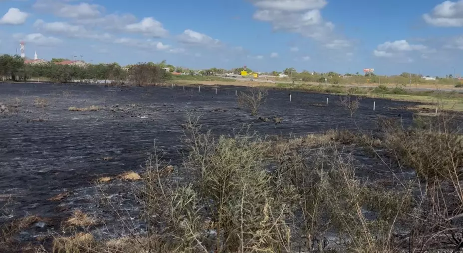 VIDEO: Así se ve el malecón de Pensiones tras el DEVASTADOR incendio del miércoles, 2 de abril de 2025