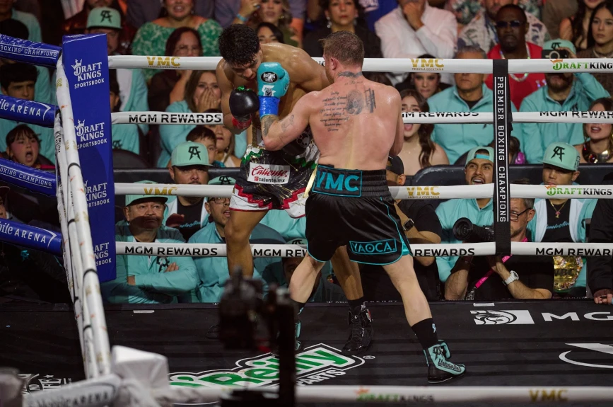 Canelo vs Munguia fotos.jpeg