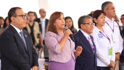 Dina Boluarte responde a AMLO