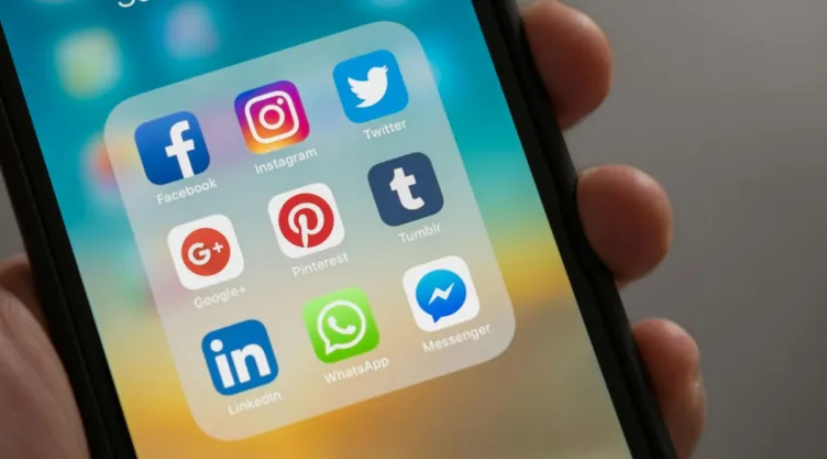 guia-ocultar-estado-en-linea-whatsapp.jpg