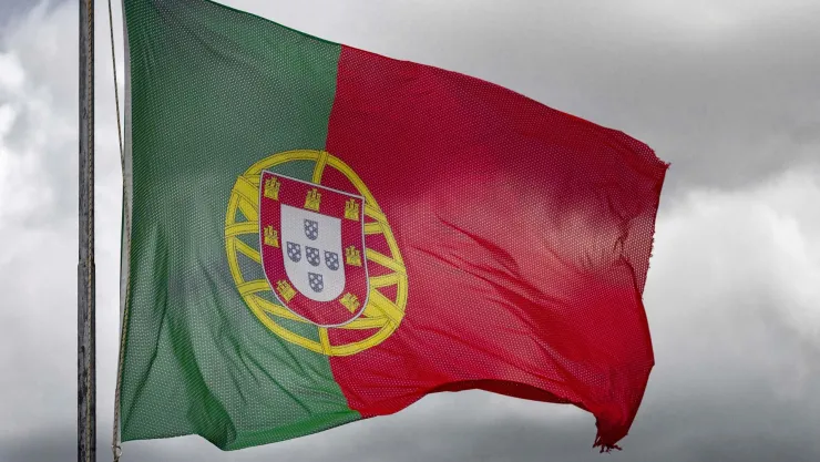 Los 32 apellidos que te dan la nacionalidad portuguesa