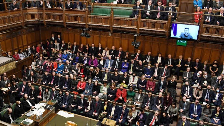 Ucrania Zelensky parlamento británico Churchill