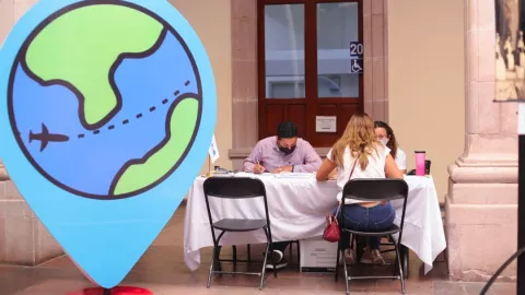 ¿Quieres viajar al extranjero? Estos son los requisitos para la beca en Aguascalientes