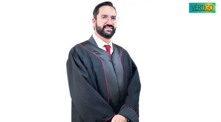 Armando Guerrero García.