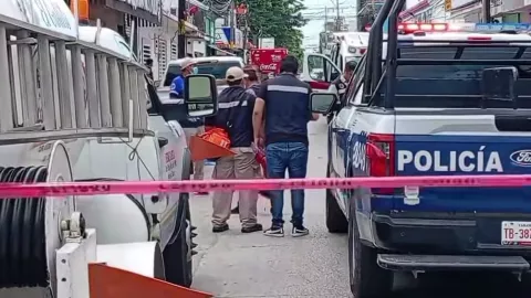 Explosión de cilindro de gas provoca muerte de un hombre en Paraíso, Tabasco.