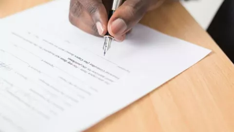 Así puedes obtener tu acta de nacimiento apostillada