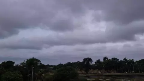 Esta es la fecha en que podría AZOTAR el Cordonazo de la Santa Cruz en Yucatán