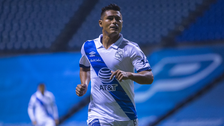 Osvaldo Martinez enfrentará a Rayados
