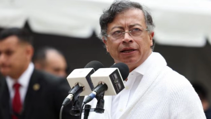 Petro anuncia emergencia económica en Colombia y nueva reforma tributaria para 2026; advierte decretos