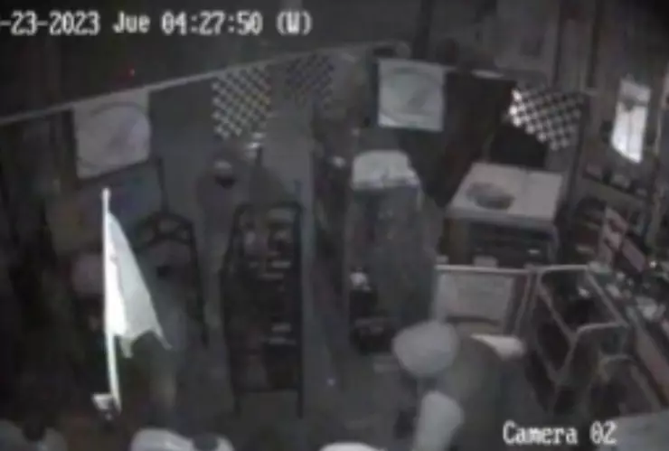 robo a negocio de baterías en San Pedro Cholula