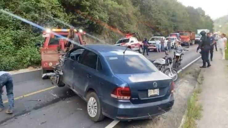 accidente patrulla zacapoaxtla