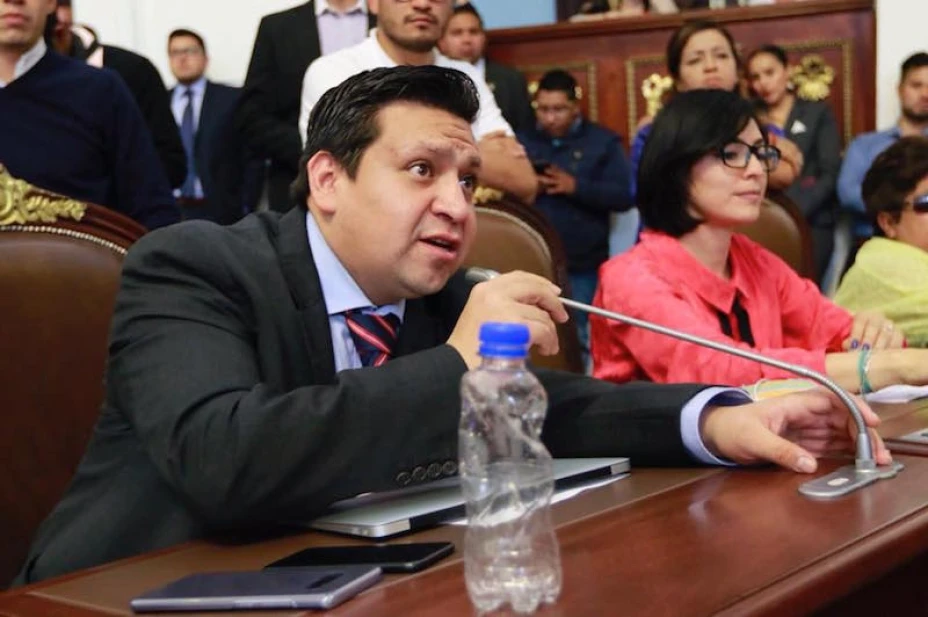 Ernesto Sánchez.