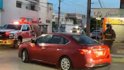 Ataque de abajas en el Mercado 28 en Cancún deja 4 heridos.jpg