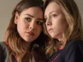 Danna y Esther en Elite.jpg