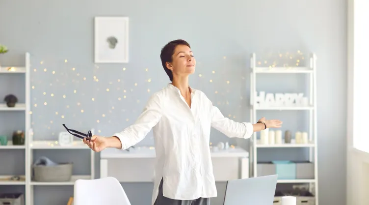 ¿Cómo ser una persona de mentalidad positiva? Esto dicen los expertos
